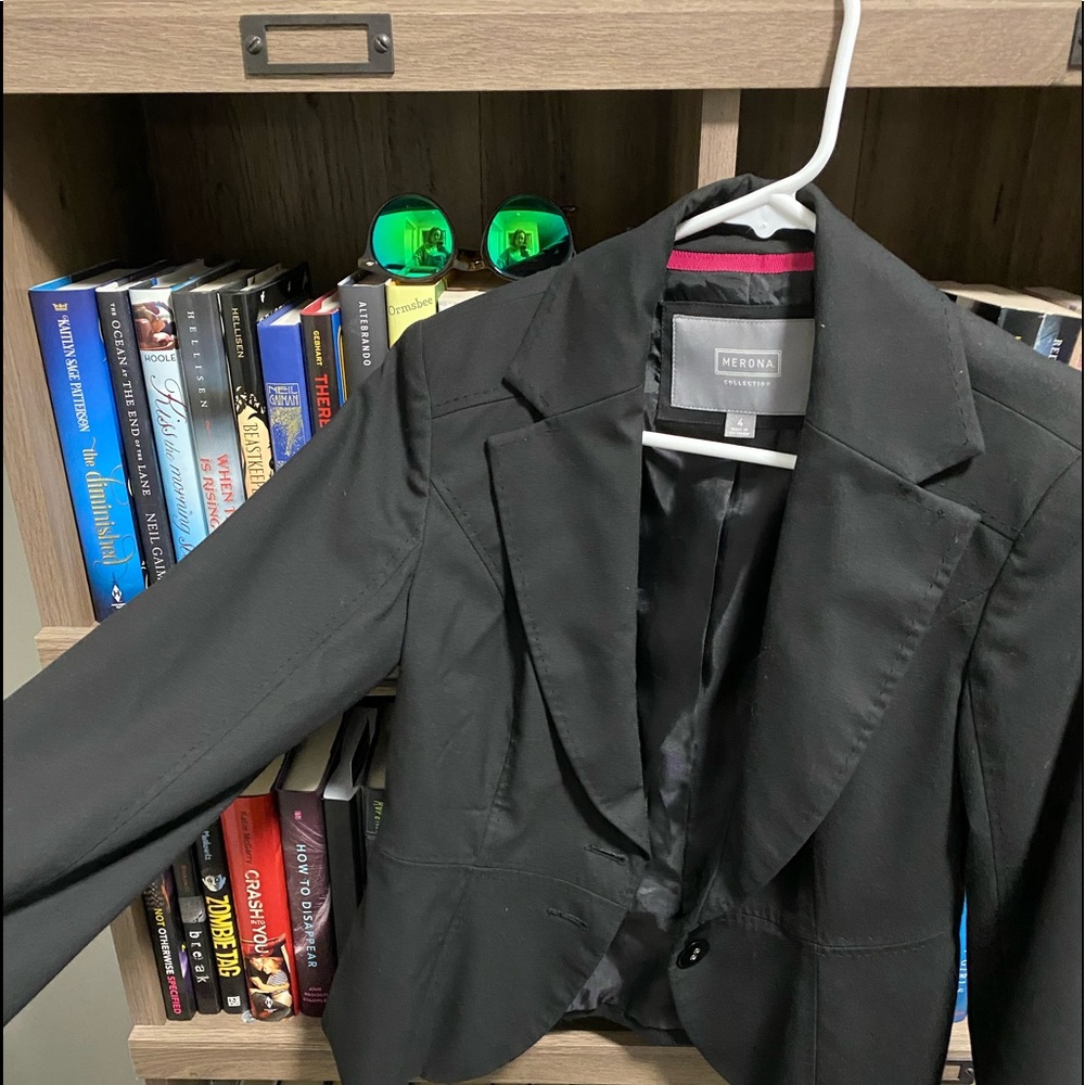 Black Women’s work jacket/blazer size four